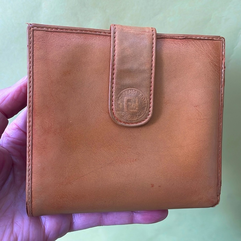 Vintage Fendi orange ten leather bifold wallet